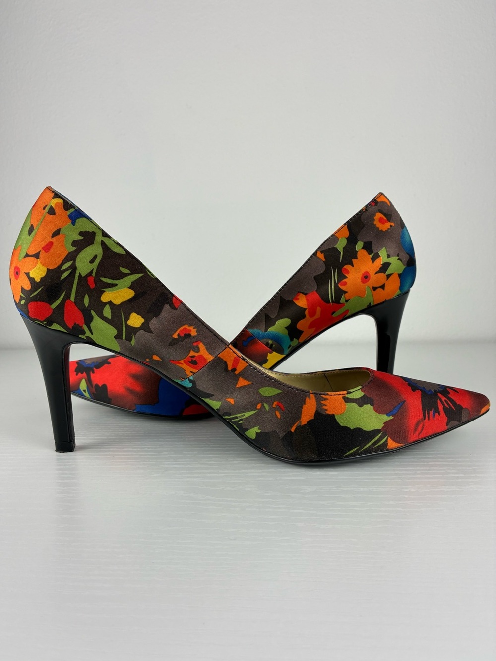 J Renee Pegasus Floral Satin Pointed Toe Stiletto Heels Size 8.5